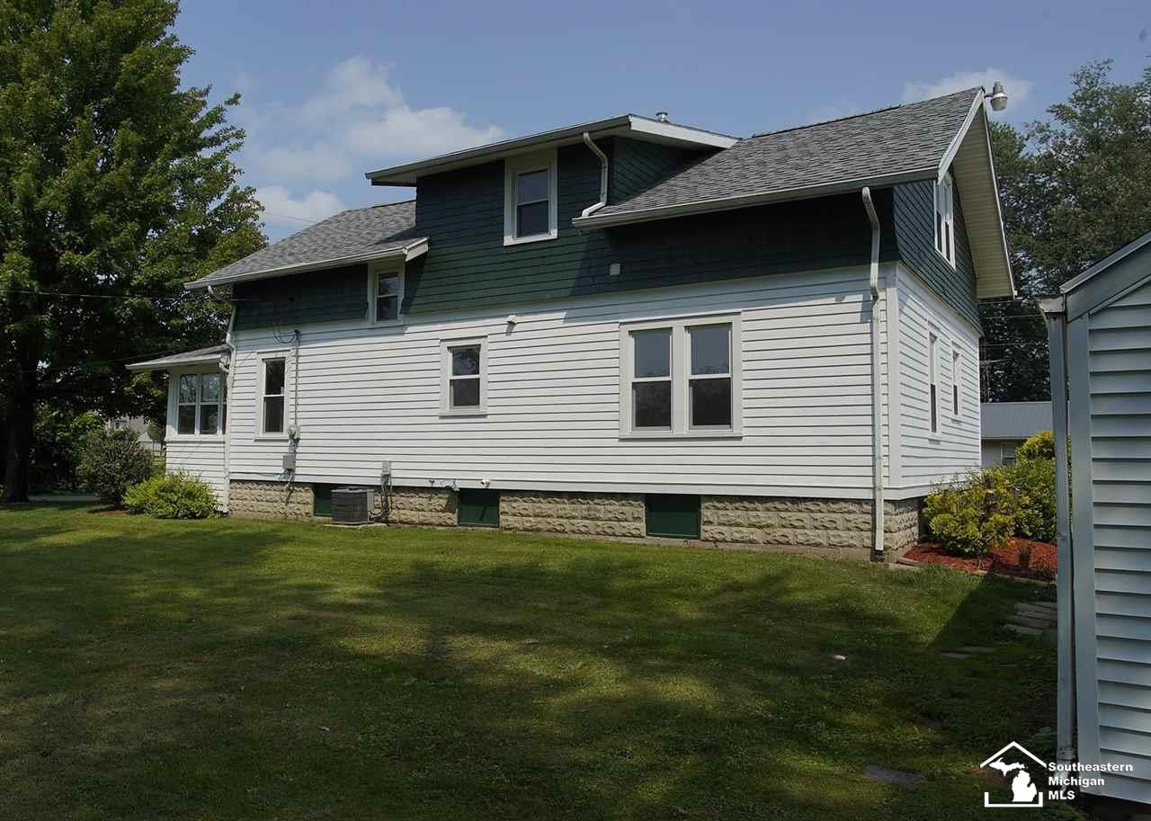 531 West Temperance Road Temperance, MI 48182 - Photo 3 of 40