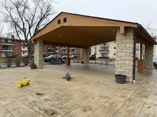 $142,000 | 10111 Old Orchard Court, Unit 102, Skokie, IL 60076