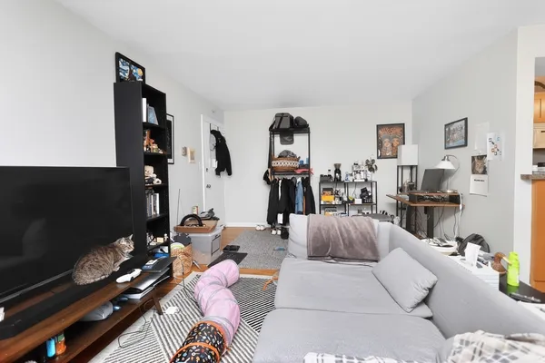 $142,000 | 10111 Old Orchard Court, Unit 102, Skokie, IL 60076
