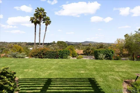 $1,495,000 | 328 Montecito Glen, Escondido, CA 92025