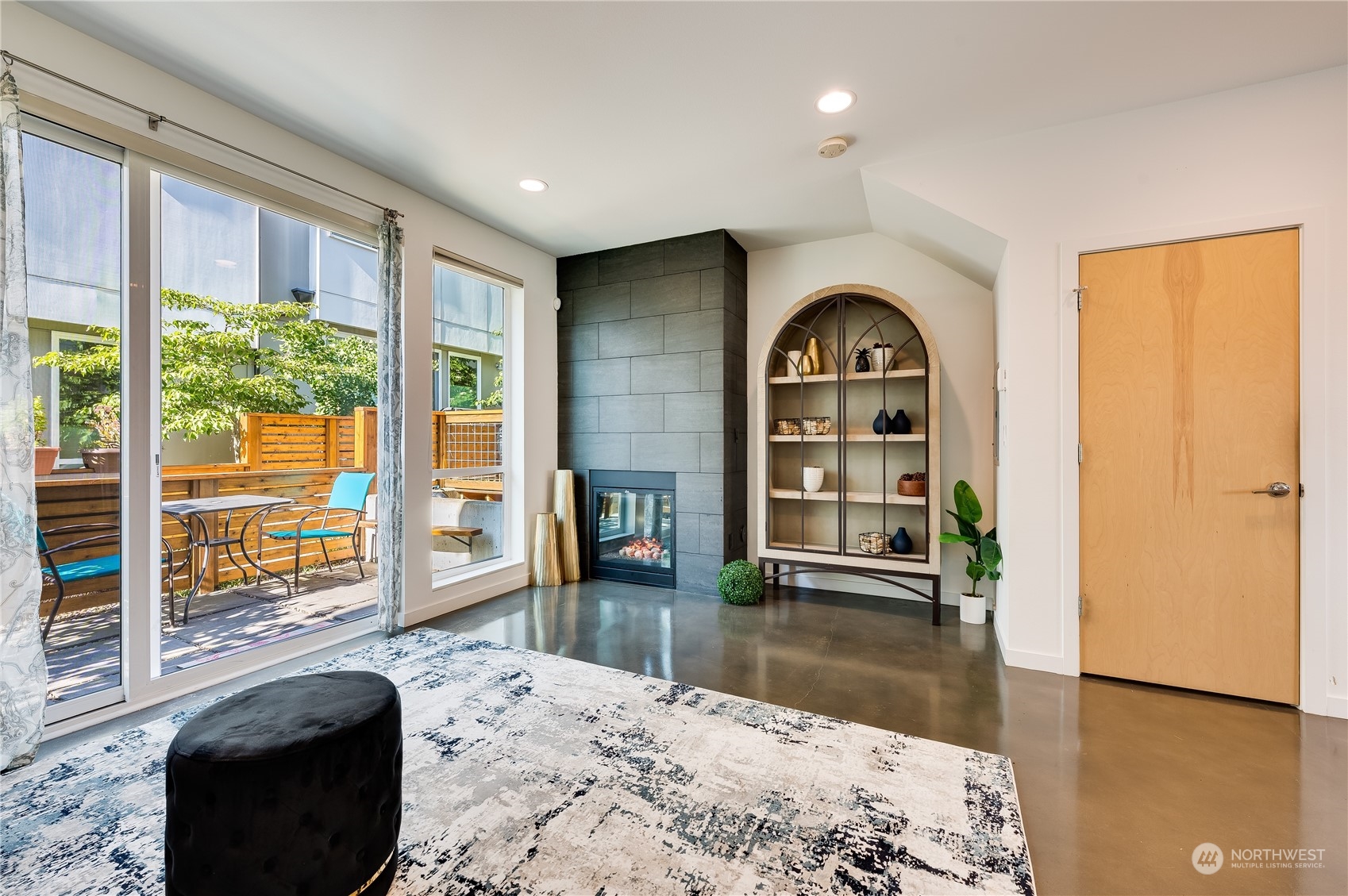 4254 Southwest Myrtle Street Seattle, WA 98136 - Photo 18 of 37 Gallery Image 18