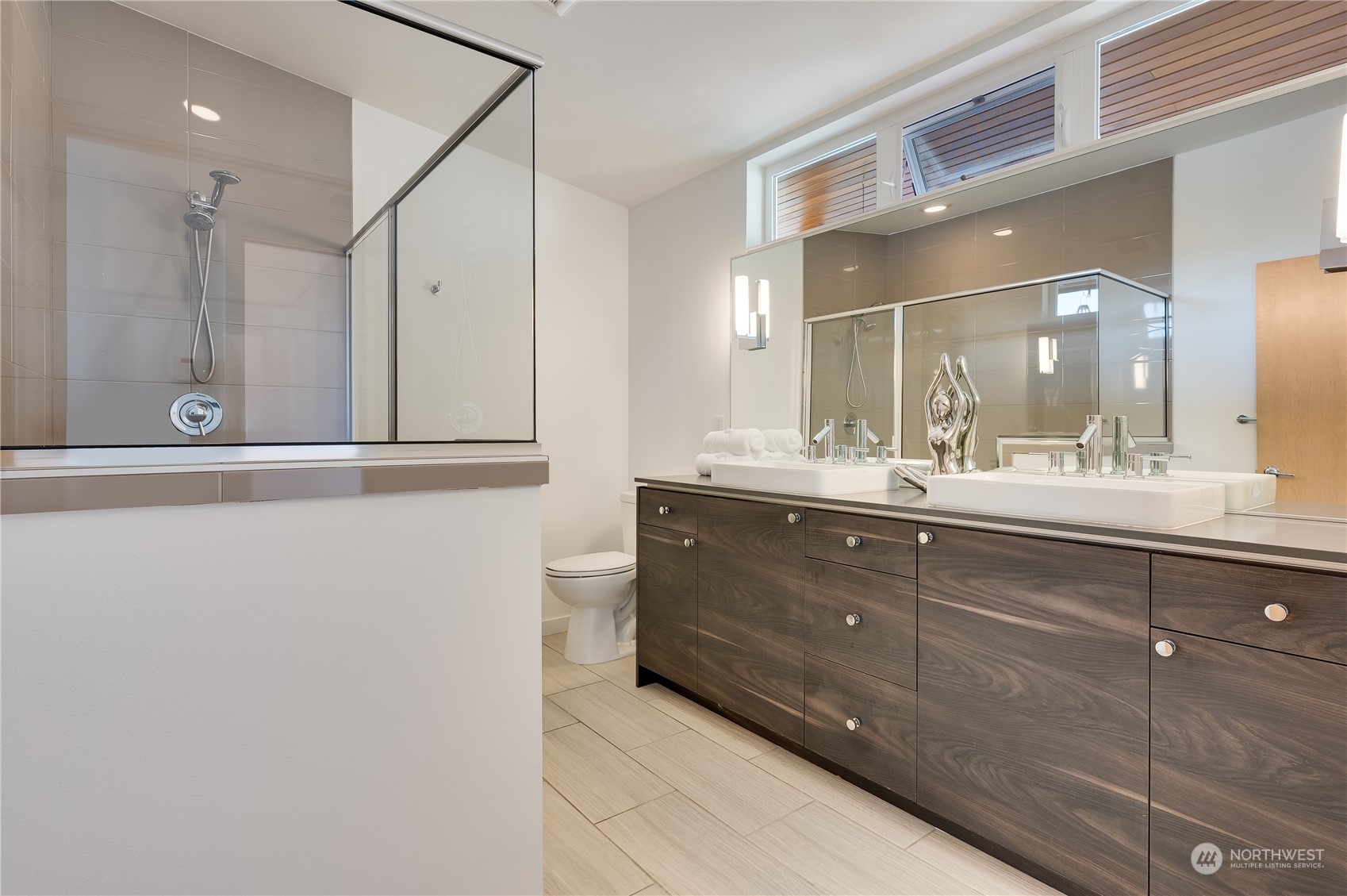 4254 Southwest Myrtle Street Seattle, WA 98136 - Photo 35 of 37 Gallery Image 35