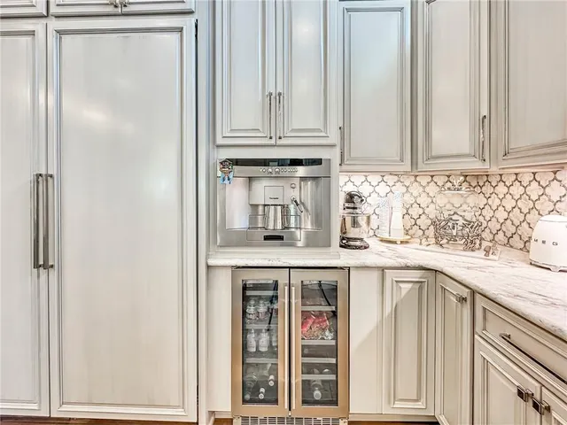 $50,000 | 12 Royal Palm Boulevard, Kenner, LA 70065