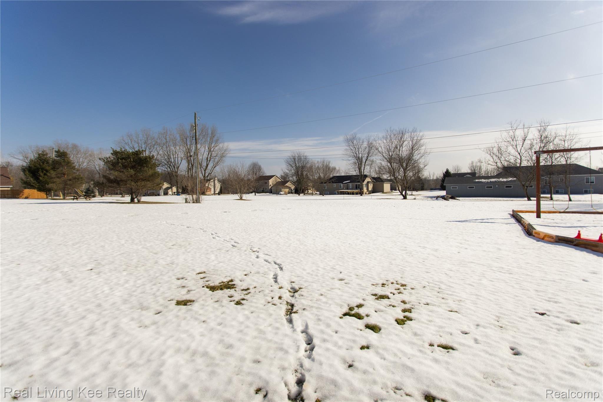 2257 Hummer Lake Road Oxford, MI 48371 - Photo 30 of 32 hummerlake_house-34.jpg