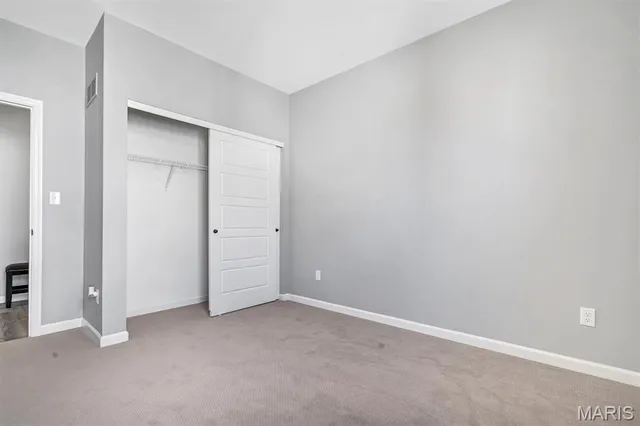 $538,708 | 533 Ryehill Drive, St. Peters, MO 63376