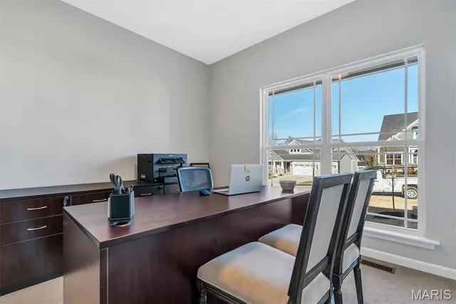 $538,708 | 533 Ryehill Drive, St. Peters, MO 63376