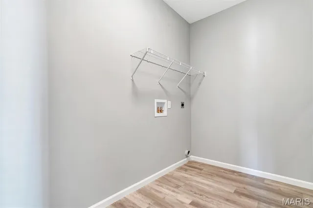 $538,708 | 533 Ryehill Drive, St. Peters, MO 63376