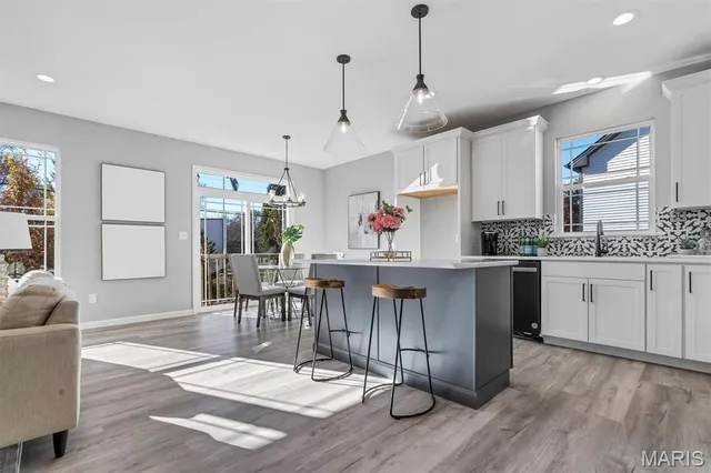 $538,708 | 533 Ryehill Drive, St. Peters, MO 63376