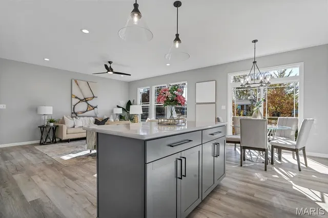 $538,708 | 533 Ryehill Drive, St. Peters, MO 63376