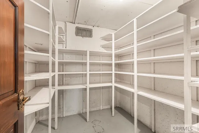 $575,000 | 143 South 1200 Road West, Blackfoot, ID 83221