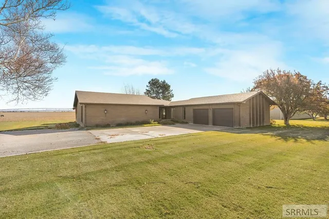 $575,000 | 143 South 1200 Road West, Blackfoot, ID 83221