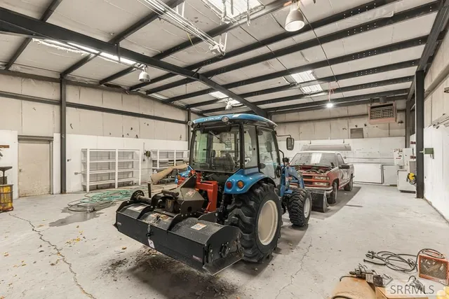 $575,000 | 143 South 1200 Road West, Blackfoot, ID 83221