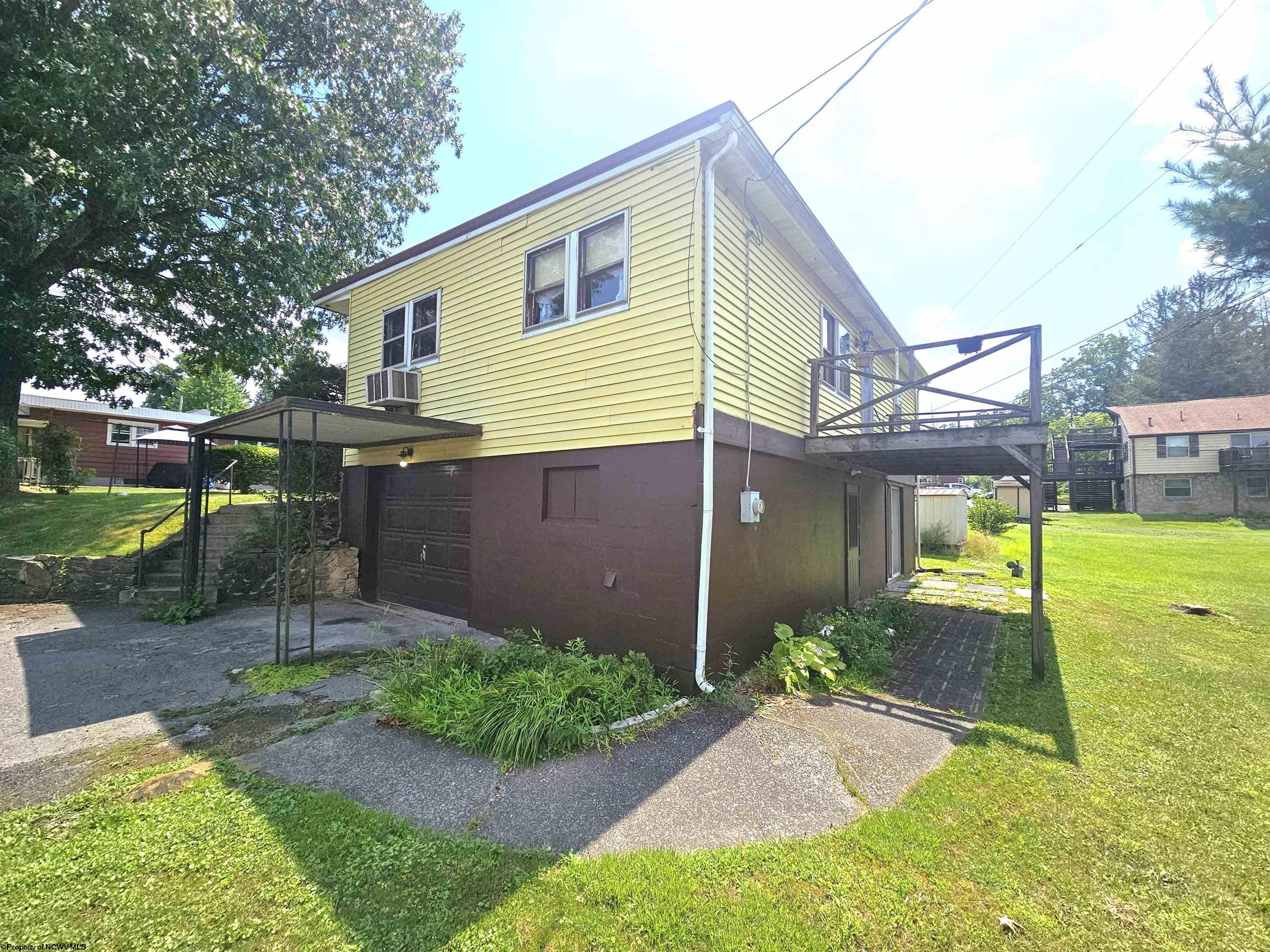 1630 Fairfield Road Fairmont, WV 26554 - Photo 5 of 25 Gallery Image 5