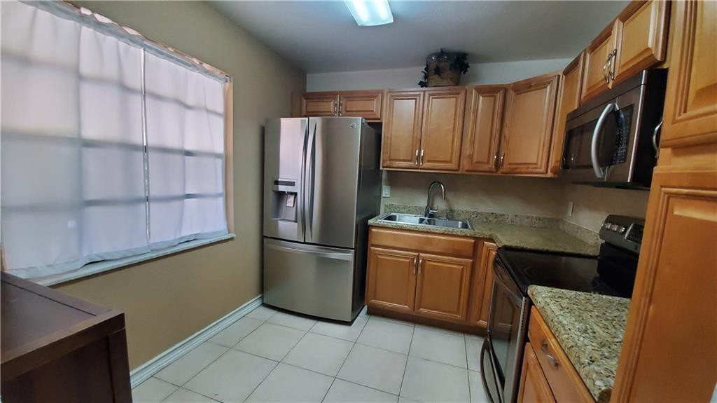 138 South Cypress Road, Unit 227 Pompano Beach, FL 33060 - Photo 2 of 9 Photo 2