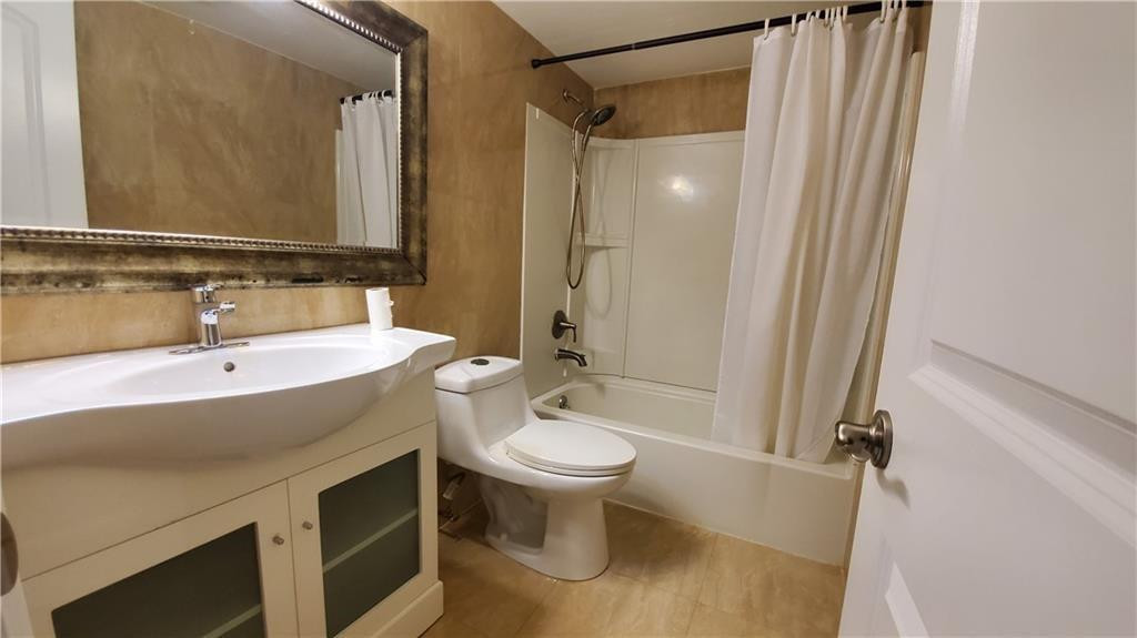138 South Cypress Road, Unit 227 Pompano Beach, FL 33060 - Photo 6 of 9 Photo 6