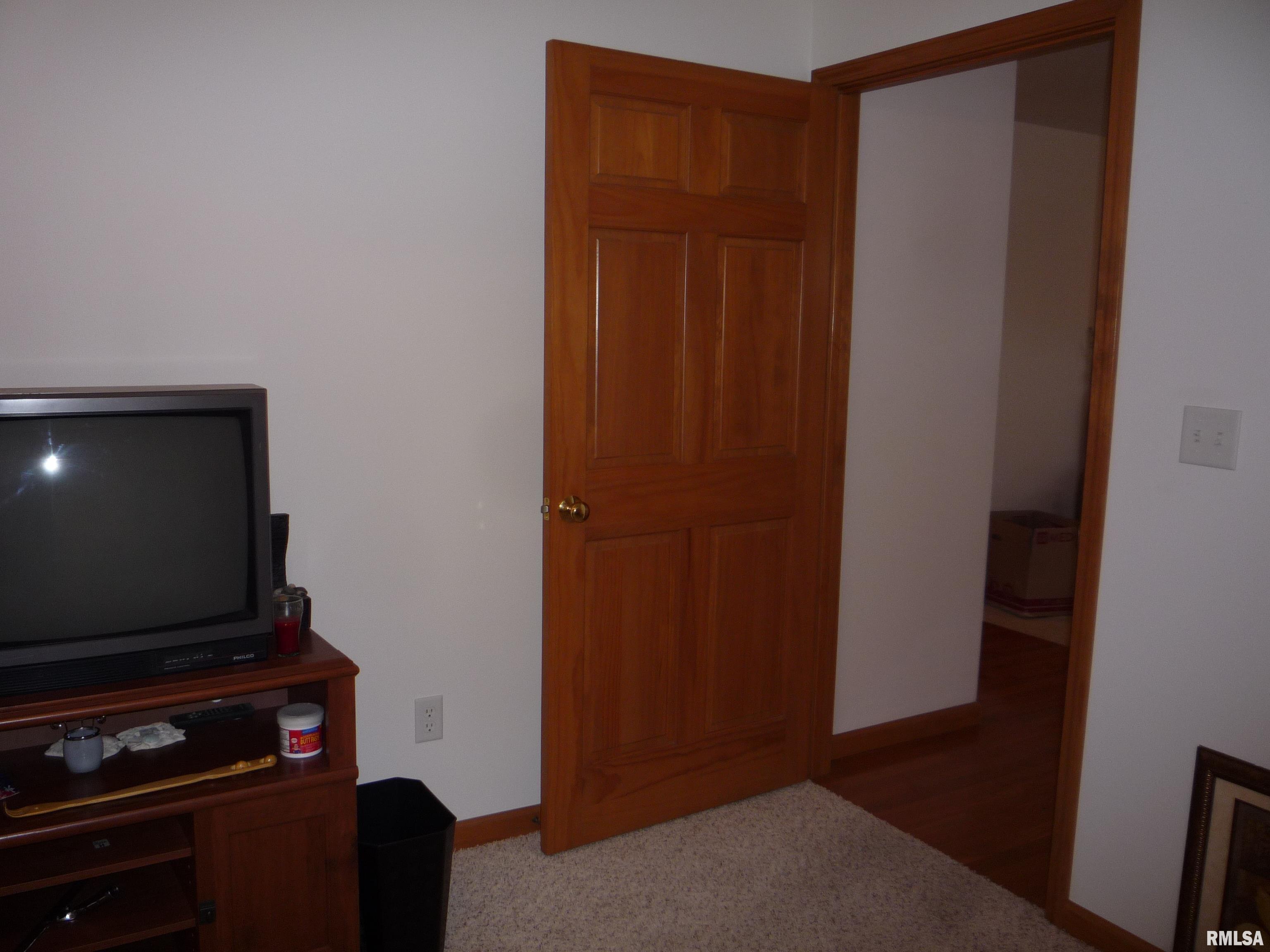 3501 Lytham Drive Springfield, IL 62712 - Photo 7 of 25 Gallery Image 7