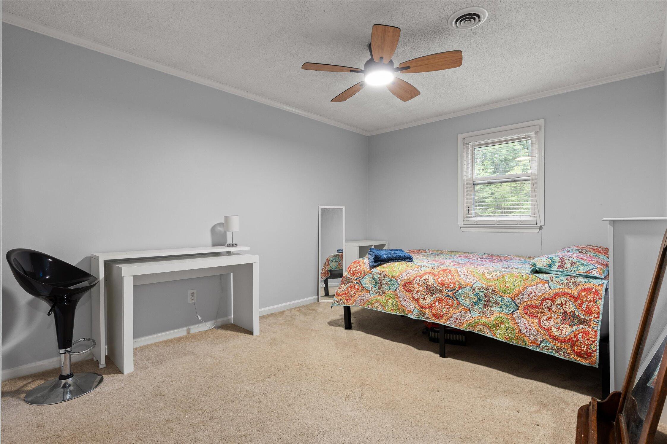 5622 Cold Springs Road Hixson, TN 37343 - Photo 37 of 47 Guest Bedroom1