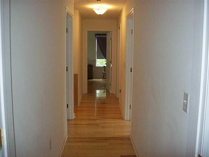 1013 Quarry Road Sanford, ME 04073 - Photo 12 of 28 Hallway.