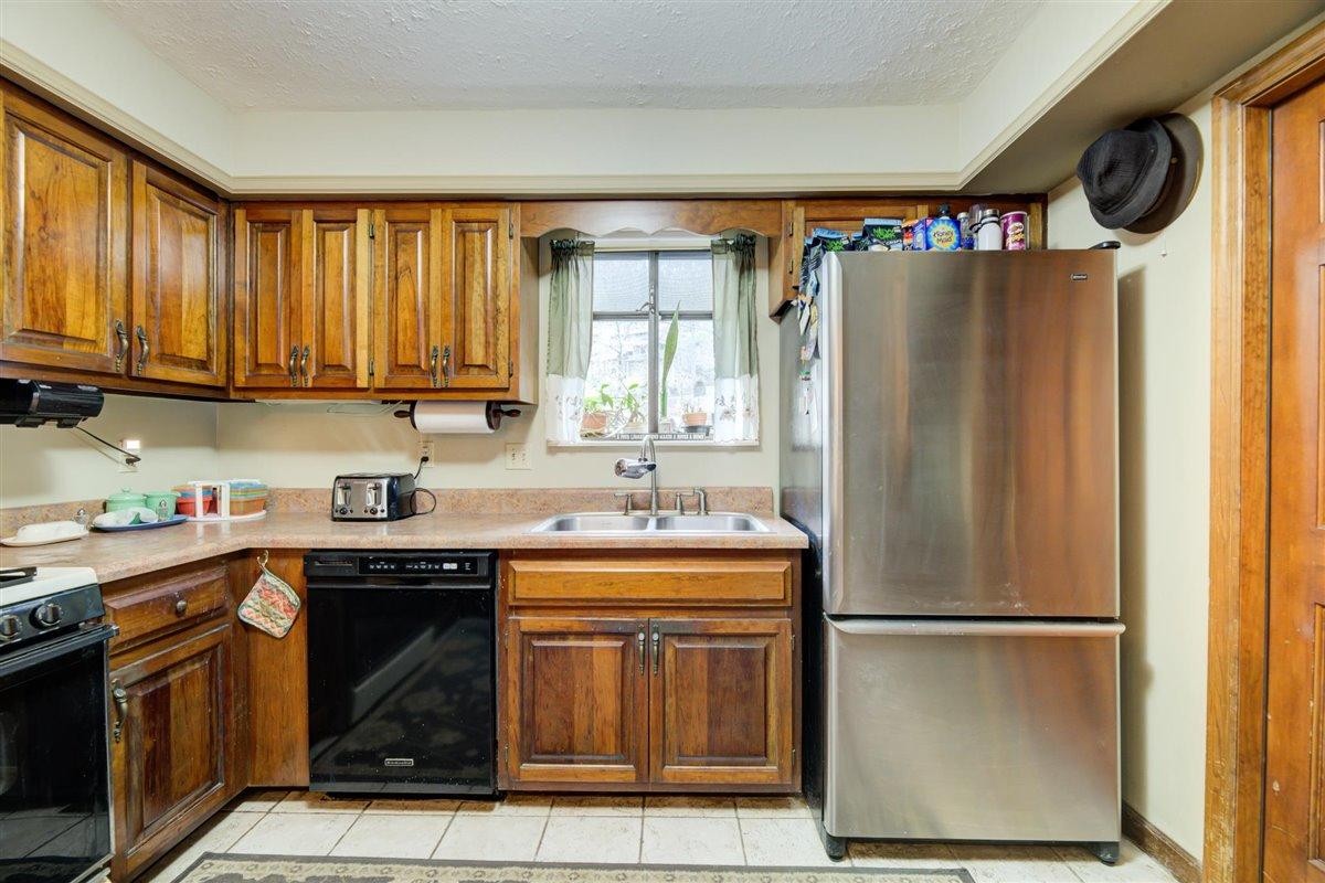 105 Graceland Road Oak Ridge, TN 37830 - Photo 11 of 27 Gallery Image 11