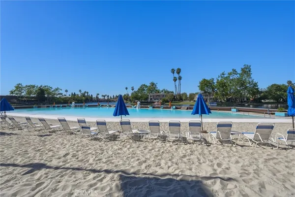 $999,900 | 24210 Jasper Lake Lane, Unit 52, Lake Forest, CA 92630