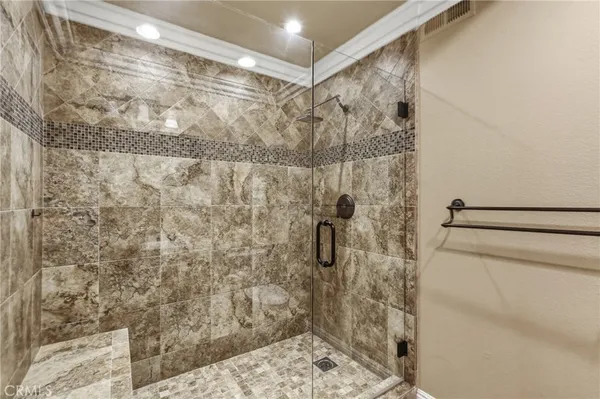 $999,900 | 24210 Jasper Lake Lane, Unit 52, Lake Forest, CA 92630