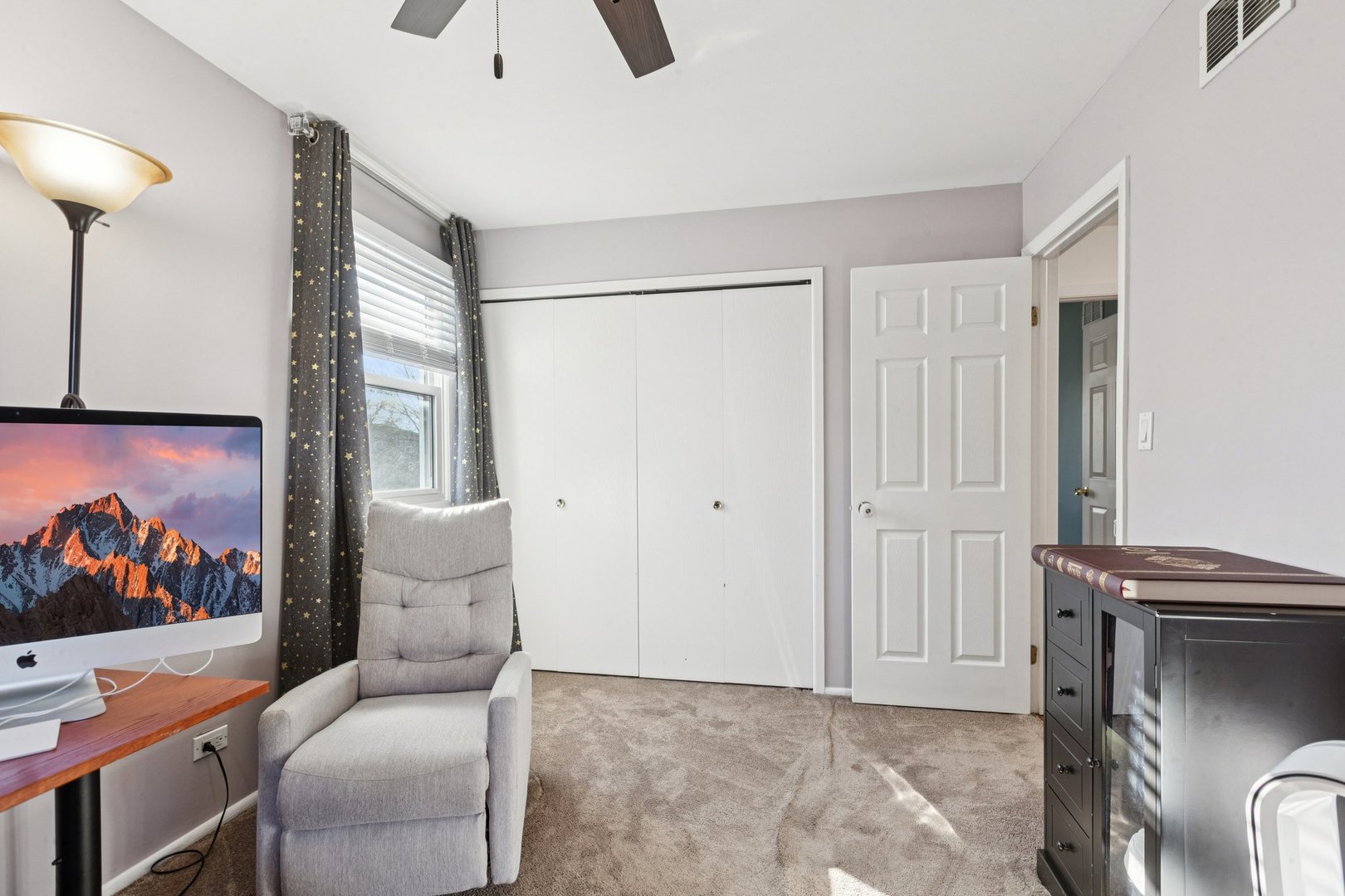 588 Applegate Lane Lake Zurich, IL 60047 - Photo 24 of 36