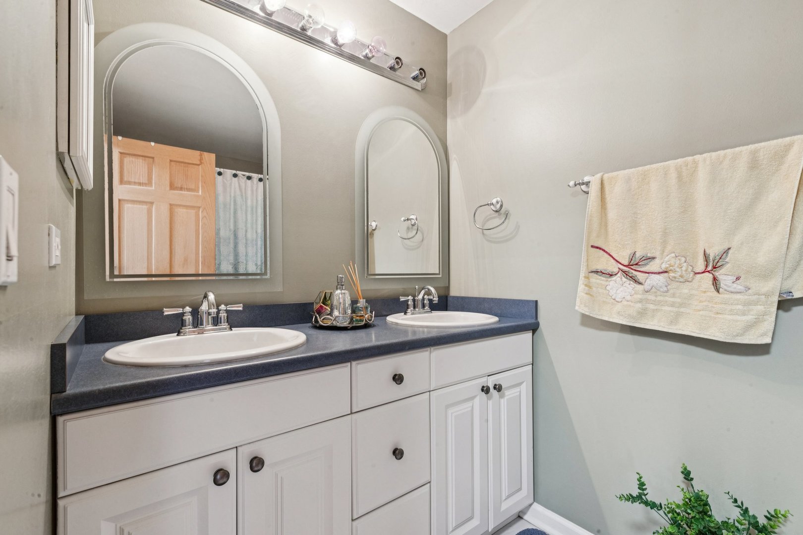 588 Applegate Lane Lake Zurich, IL 60047 - Photo 27 of 36