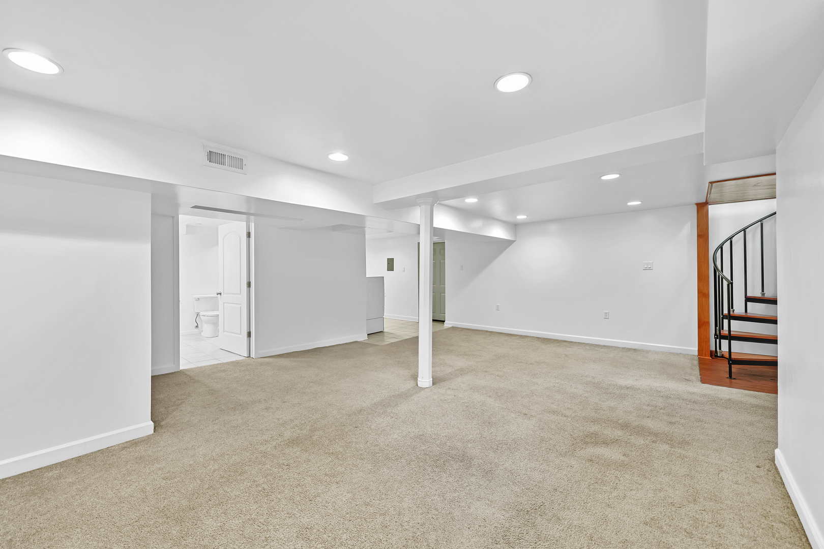1928 West Addison Street, Unit 1N Chicago, IL 60613 - Photo 17 of 21