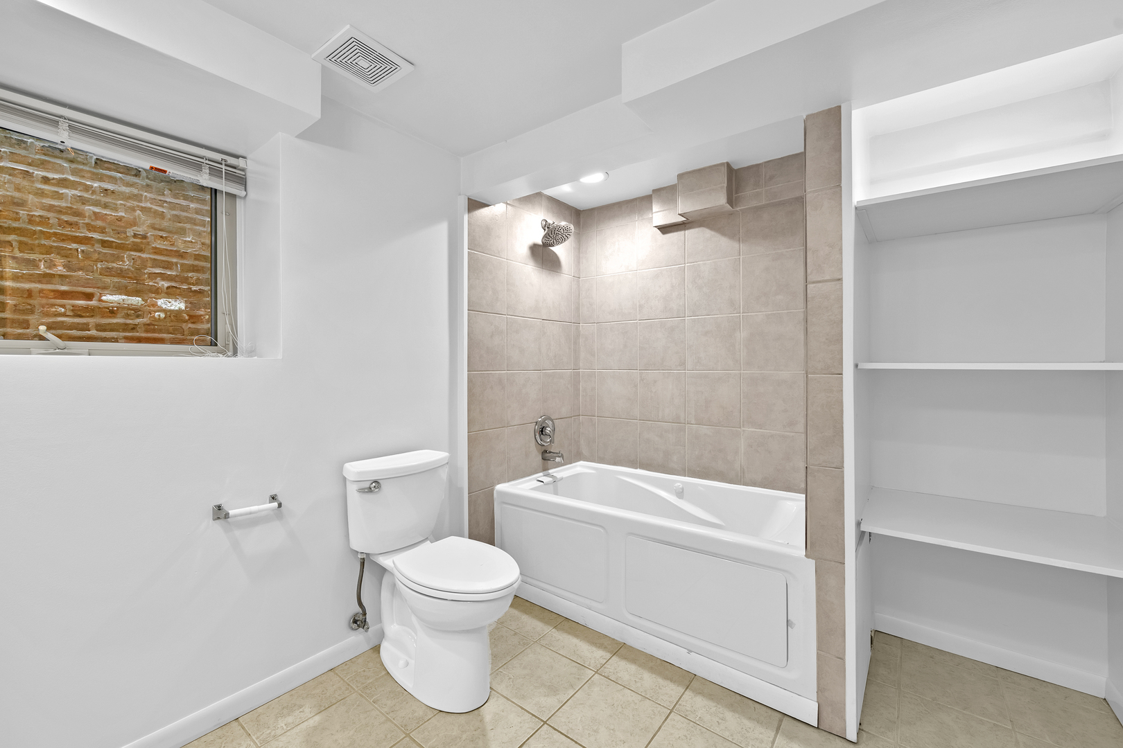 1928 West Addison Street, Unit 1N Chicago, IL 60613 - Photo 20 of 21