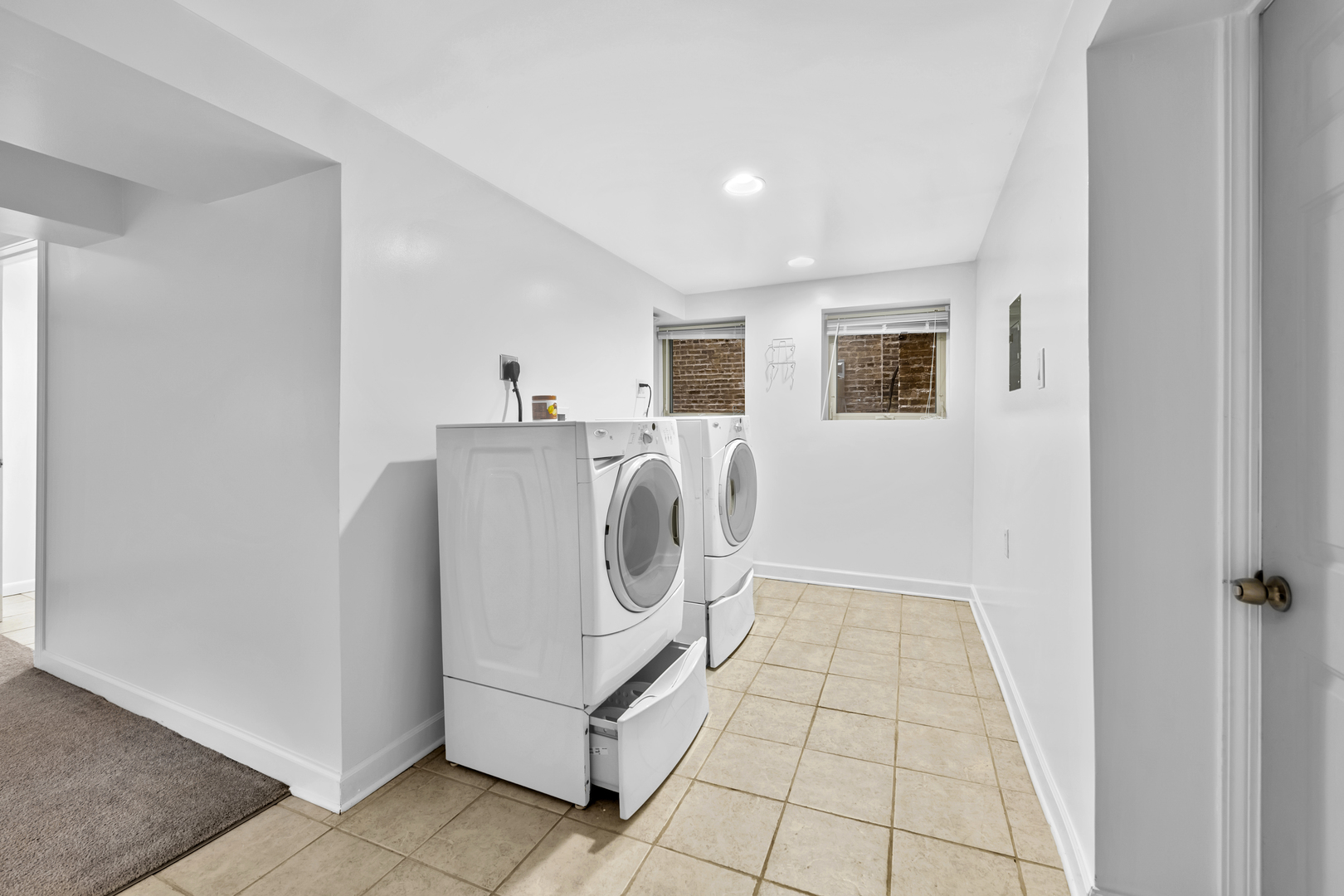 1928 West Addison Street, Unit 1N Chicago, IL 60613 - Photo 21 of 21