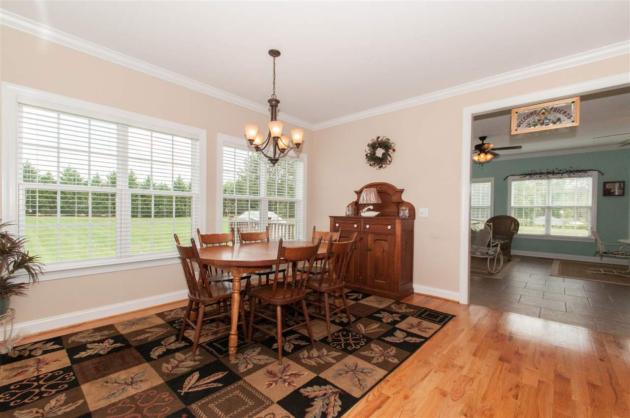 2932 Turning Brook Lane Raleigh, NC 27616 - Photo 10 of 25 Breakfast Area