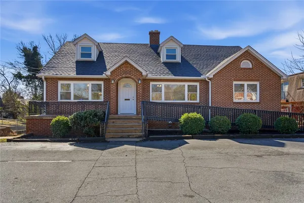 $439,900 | 510 East Calhoun Street, Anderson, SC 29621