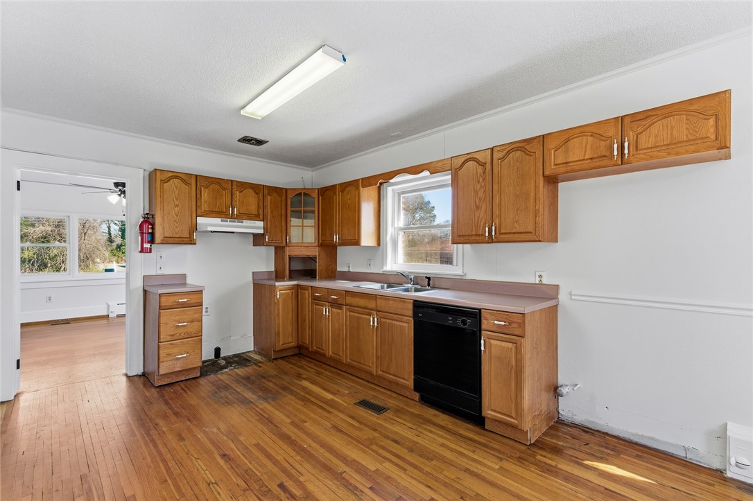 510 East Calhoun Street Anderson, SC 29621 - Photo 16 of 50