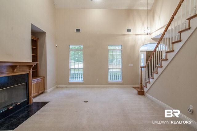 636 Southern Way Daphne, AL 36527 - Photo 5 of 34 Living Room