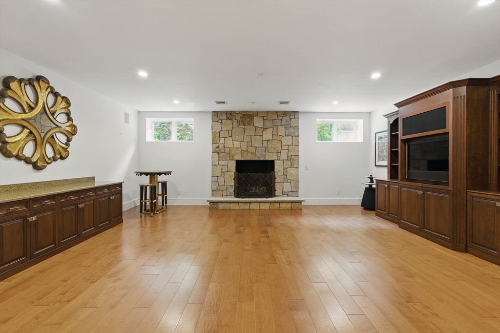 65 Saile Way North Andover, MA 01845 - Photo 31 of 42