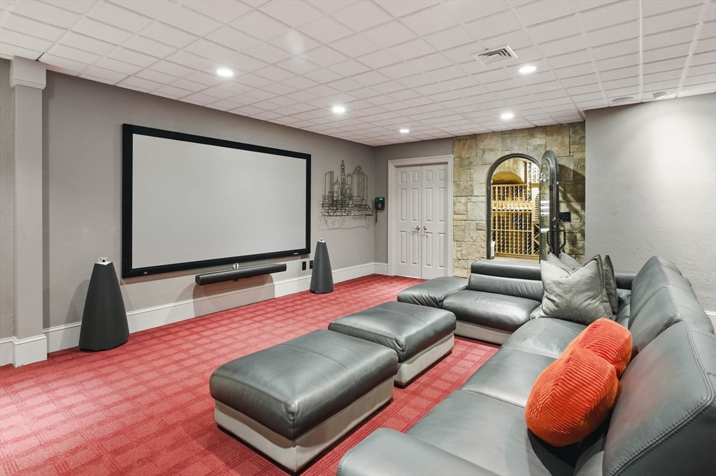 65 Saile Way North Andover, MA 01845 - Photo 33 of 42