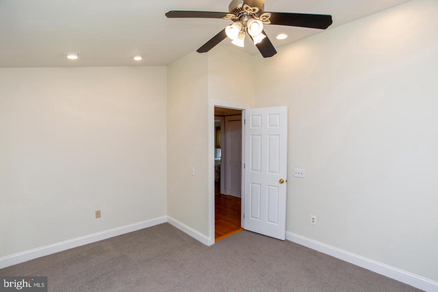 305 Tower Road Sellersville, PA 18960 - Photo 9 of 17
