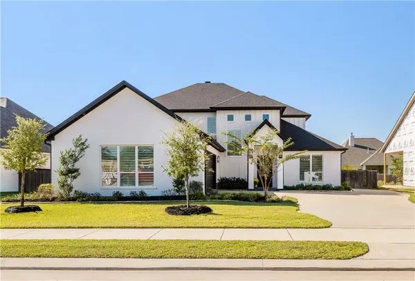 $5,000 | 2033 Pebble Bend Drive, College Station, TX 77845