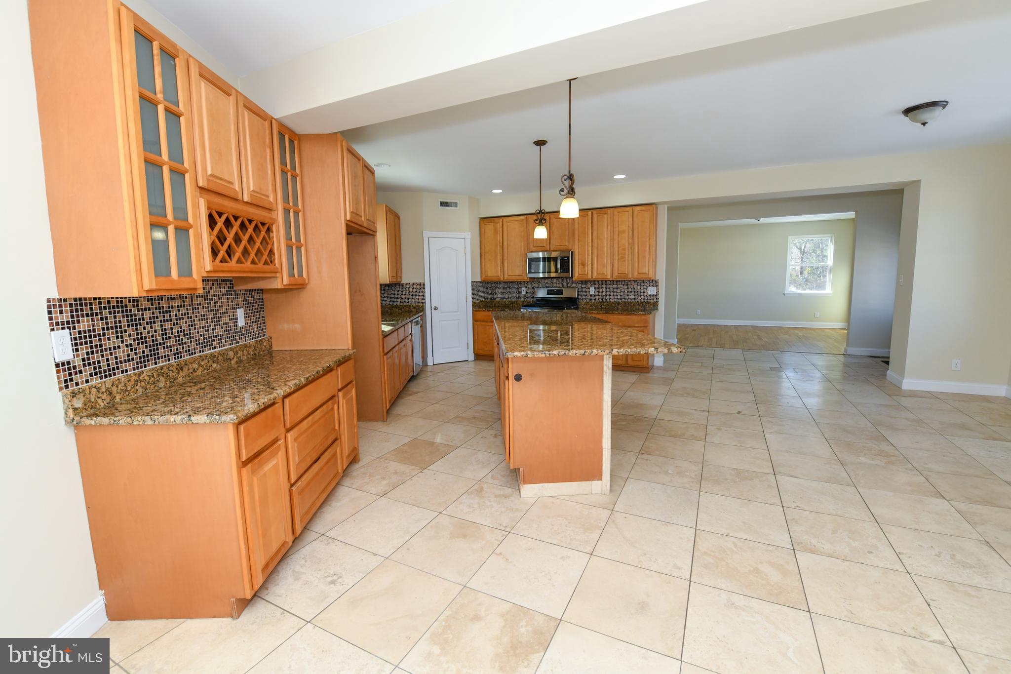 13499 Trevose Road Philadelphia, PA 19116 - Photo 6 of 77