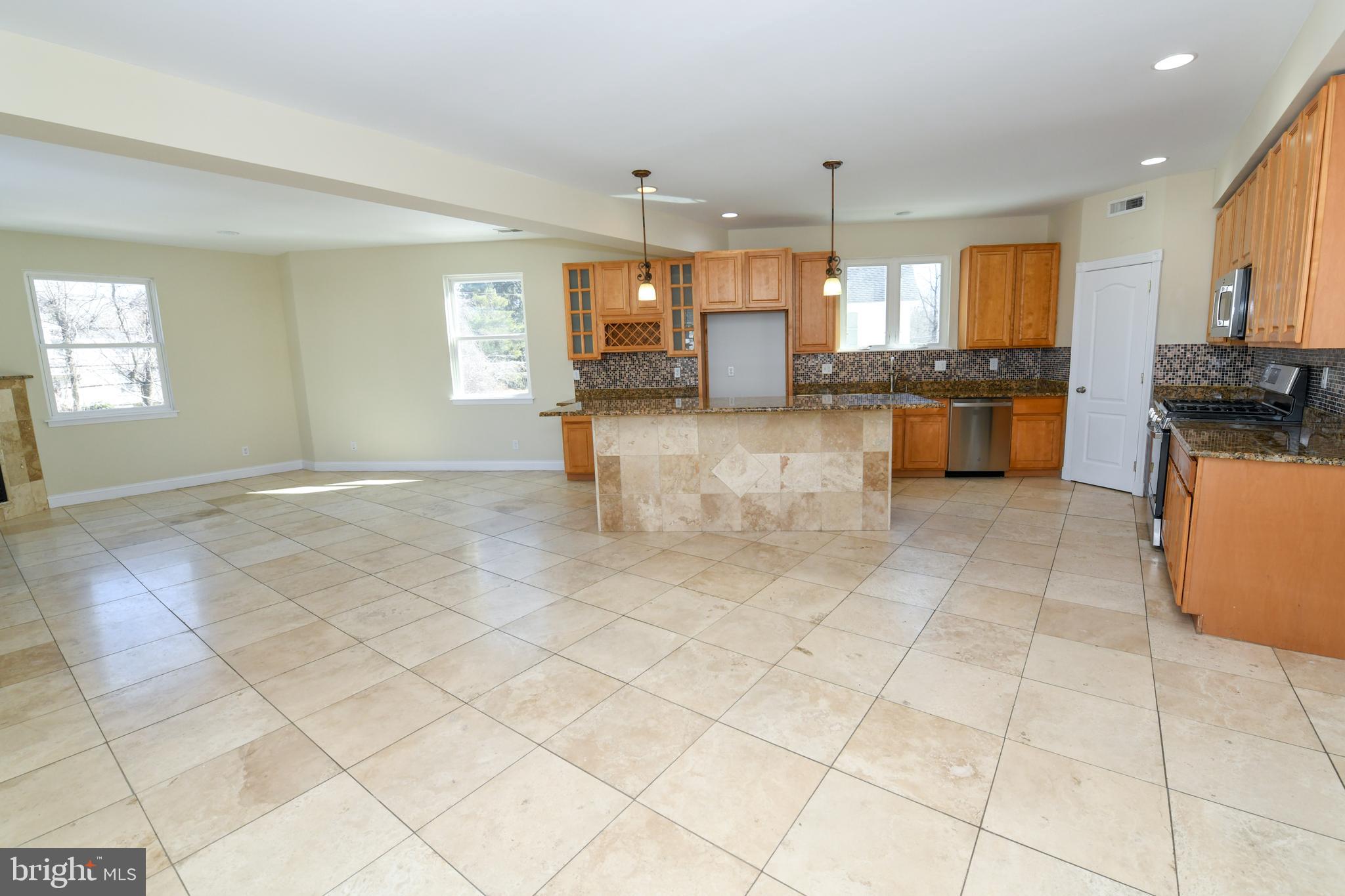 13499 Trevose Road Philadelphia, PA 19116 - Photo 10 of 77