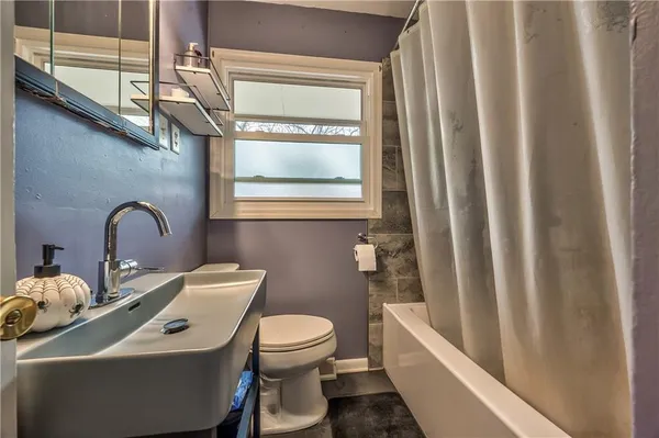 $190,000 | 104 Baldwin Street, Belton, MO 64012