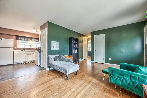 $190,000 | 104 Baldwin Street, Belton, MO 64012