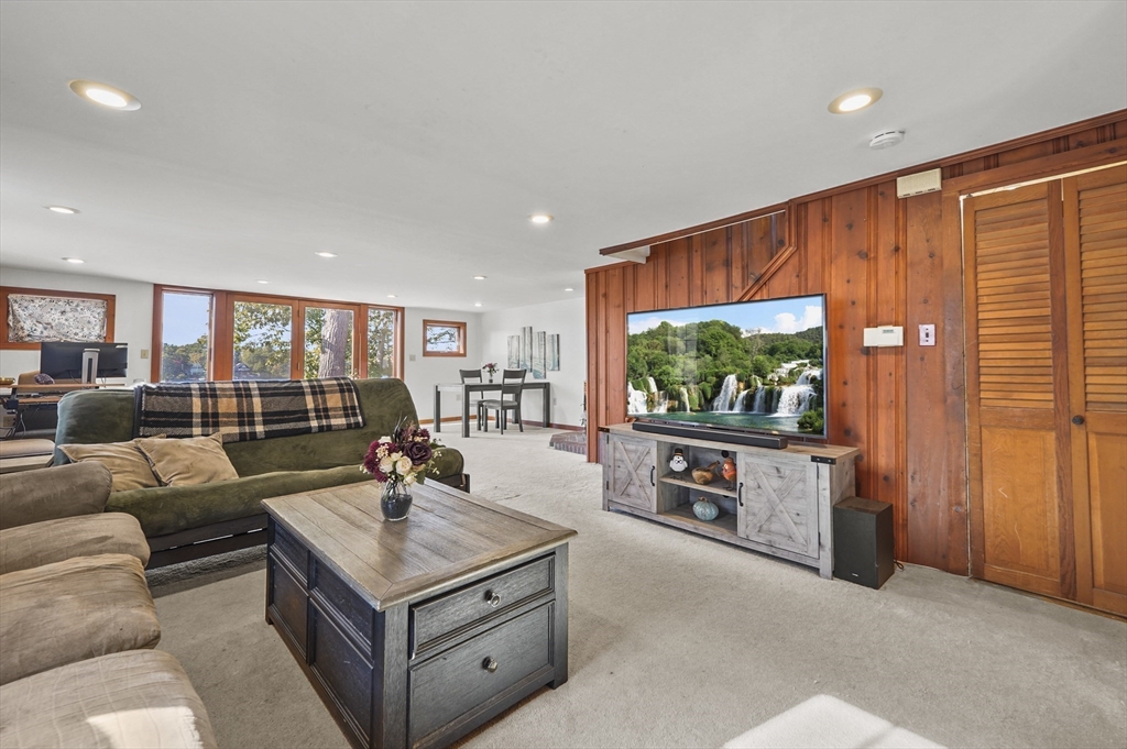 62-43 Wilders Grove Road Newton, NH 03858 - Photo 25 of 42