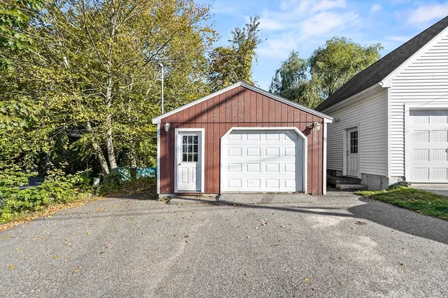 $509,000 | 62-43 Wilders Grove Road, Newton, NH 03858