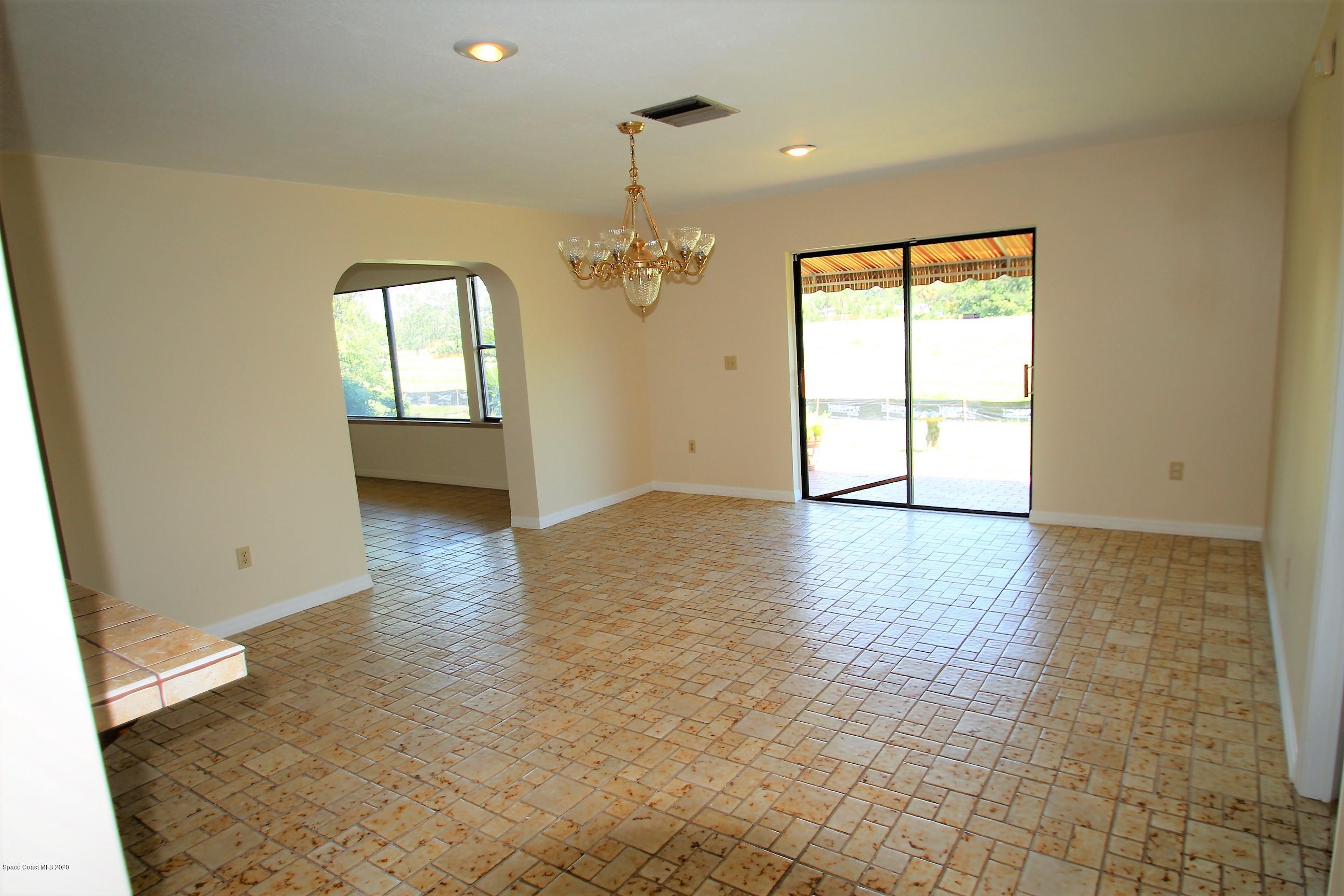 790 Montclair Road Northeast Palm Bay, FL 32905 - Photo 14 of 38 Family Room