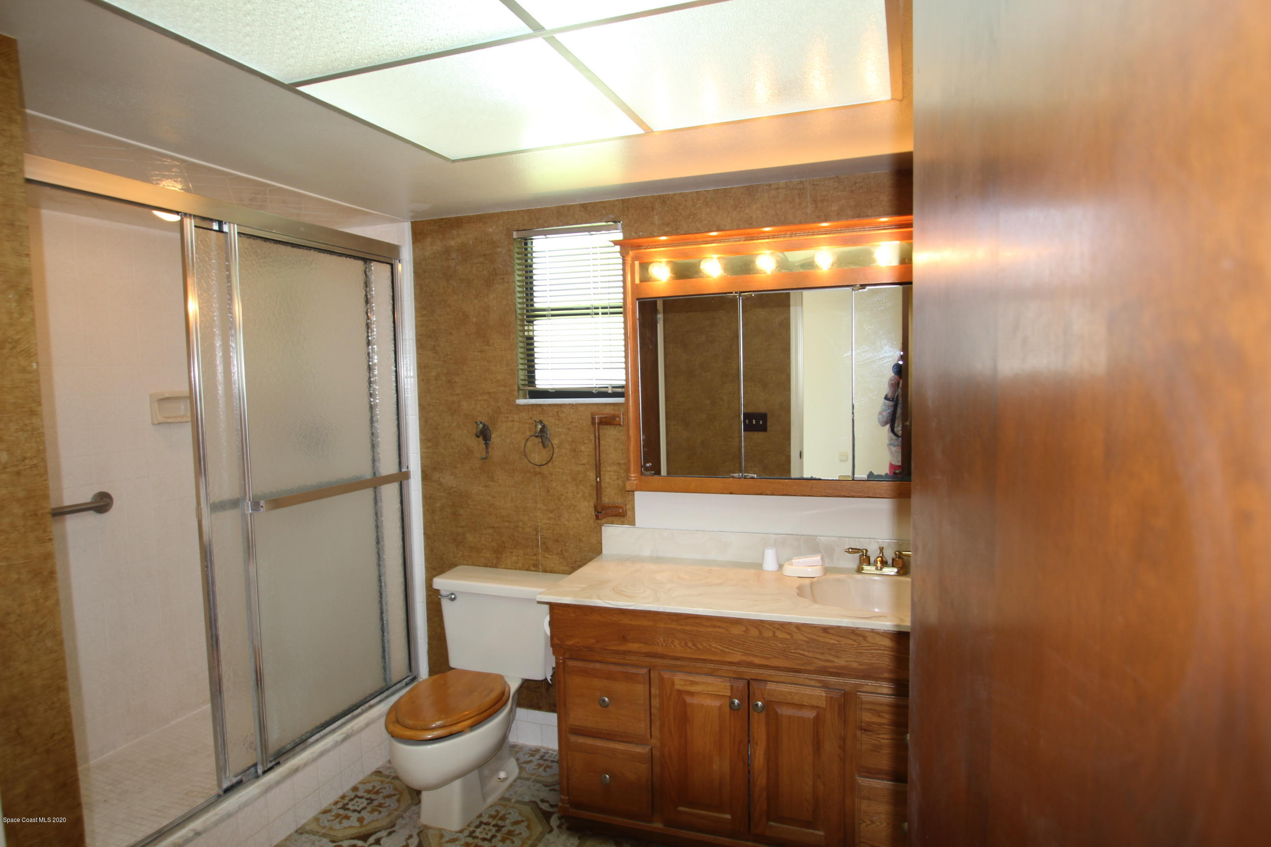 790 Montclair Road Northeast Palm Bay, FL 32905 - Photo 27 of 38 Master Bath (2)