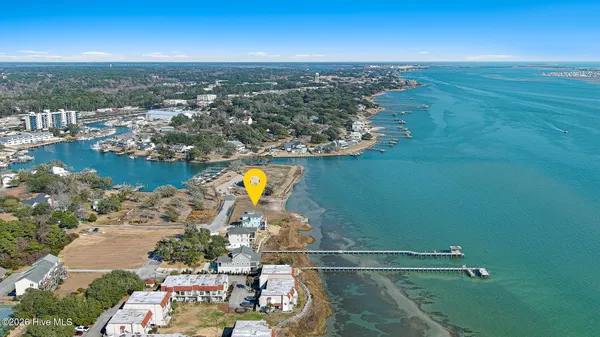 $2,799,900 | 4729 South Shore Drive, Morehead City, NC 28557