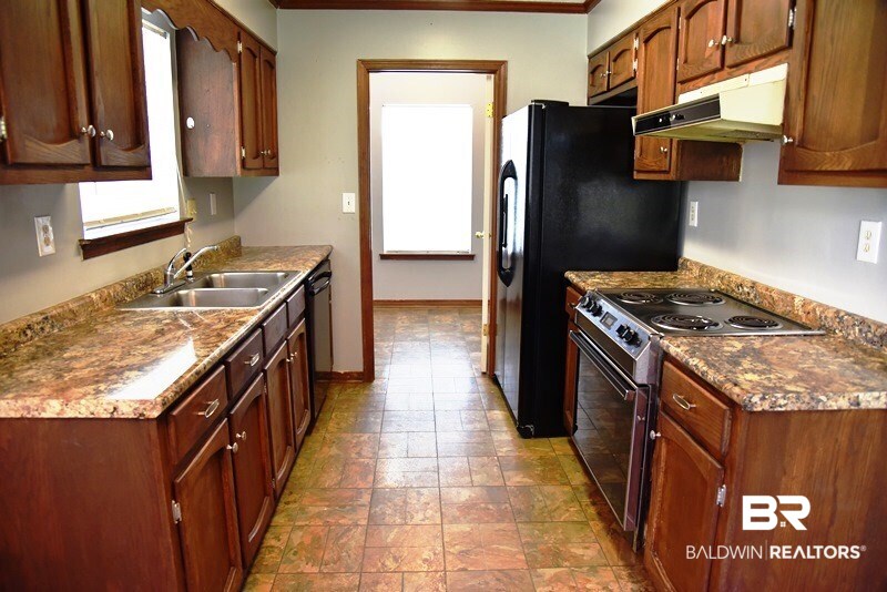 5362 Salmon Court Mobile, AL 36693 - Photo 6 of 21