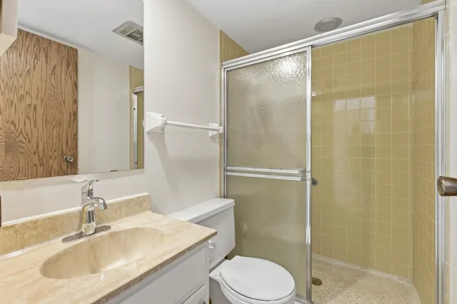 $185,000 | 325 South Yellowstone Drive, Unit 228, Madison, WI 53705