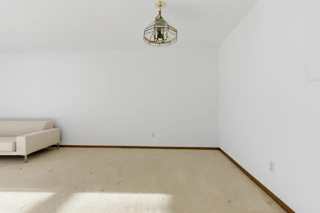 $185,000 | 325 South Yellowstone Drive, Unit 228, Madison, WI 53705